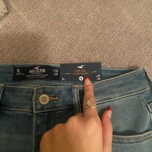 hollister jeans